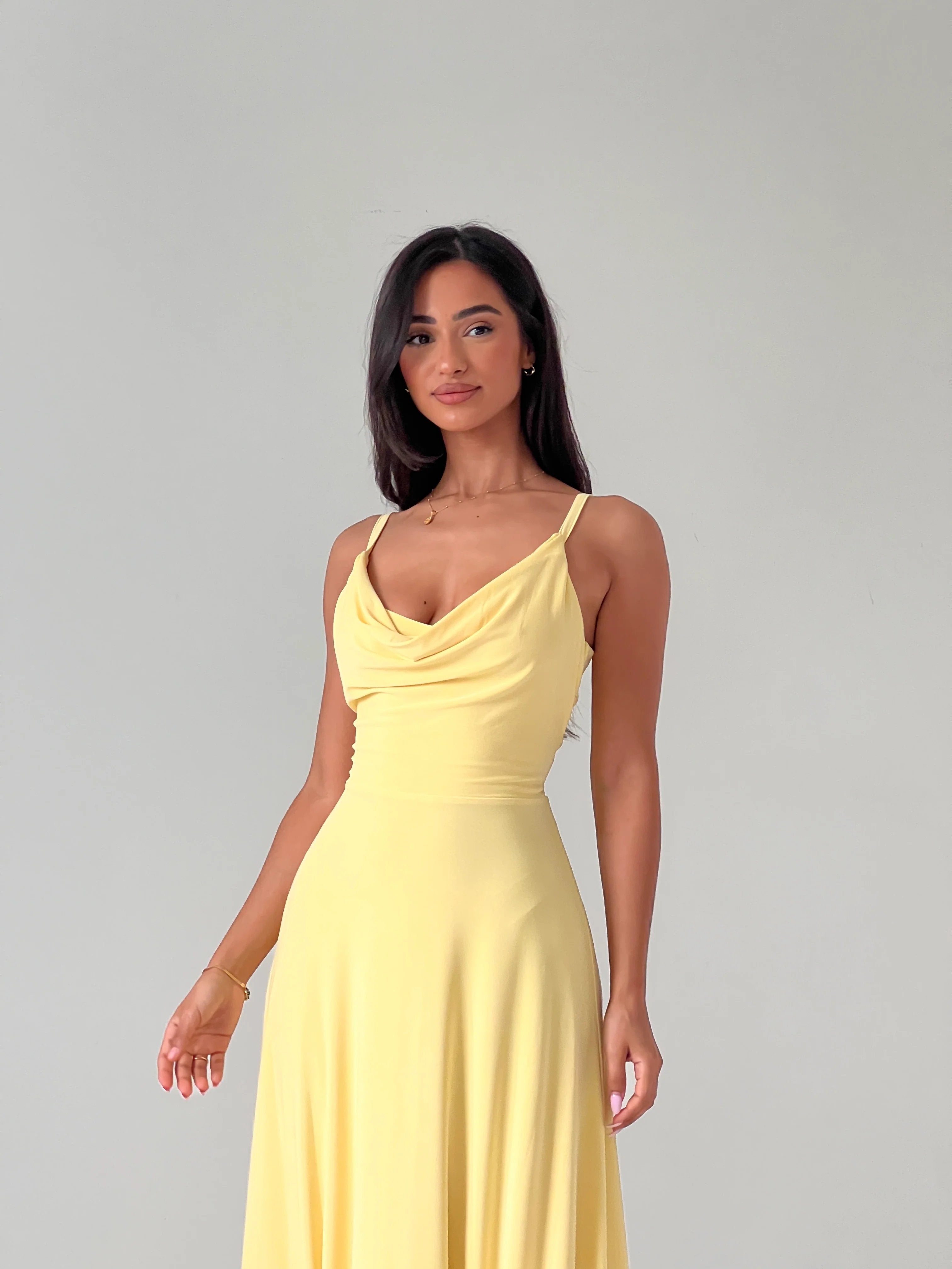 Elvora™ | Elegant Lang Kjole